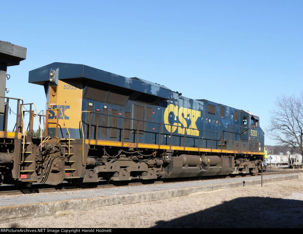 CSX 5203